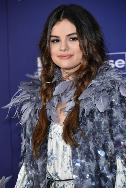 SELENA GOMEZ at Frozen 2 Premiere in Hollywood 11/07/2019