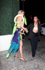 STELLA MAXWELL Arrives at Drake