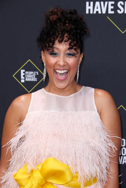 TAMERA MOWRY at People