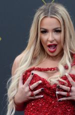 TANA MONGEAU at People