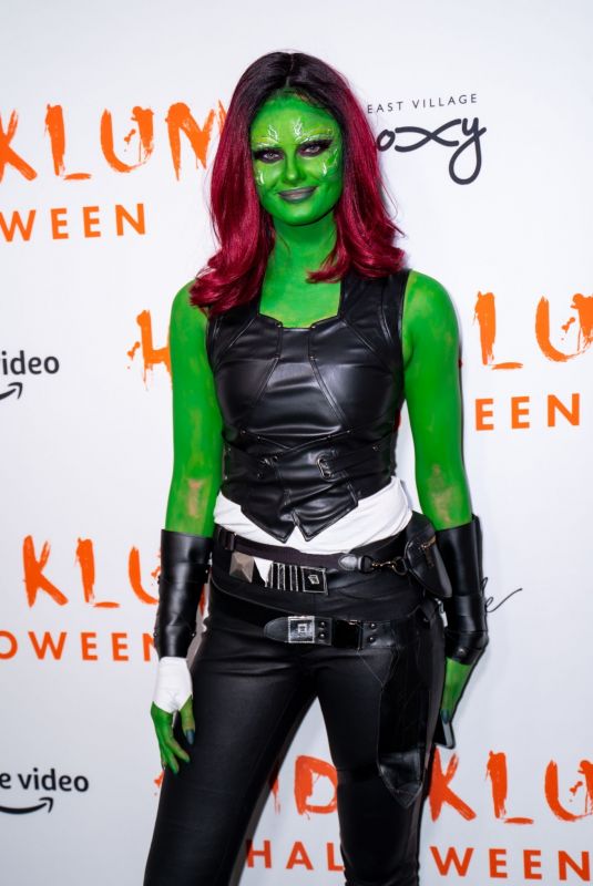 TAYLOR HILL at Heidi Klum