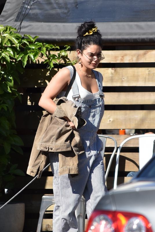 VANESSA HUDGENS Out and About in Los Feliz 11/18/2019