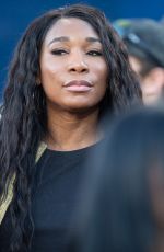 VENUS WILLIAMS Arrives at Chicago Bears vs LA Rams Game in Los Angeles 11/17/2019