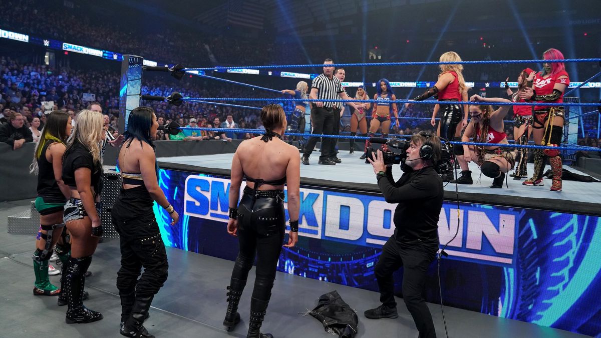 WWE - Smackdown Live 11/22/2019.