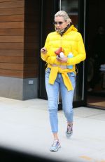 YOLANDA HADID Leaves Gigi