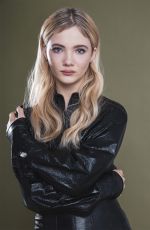 ANYA CHALOTRA nad FREYA ALLAN for Hollywood Life, 2019