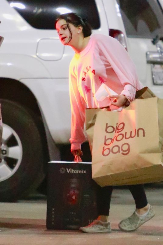 ARIEL WINTER Out Shopping in Los Angeles 12/18/2019