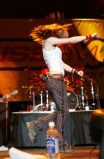 AVRIL LAVIGNE at KISSmas Snow Ball in Denver 12/17/2002
