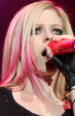 AVRIL LAVIGNE at Star 94 FM Jingle Jam, Atlanta 12/10/2007