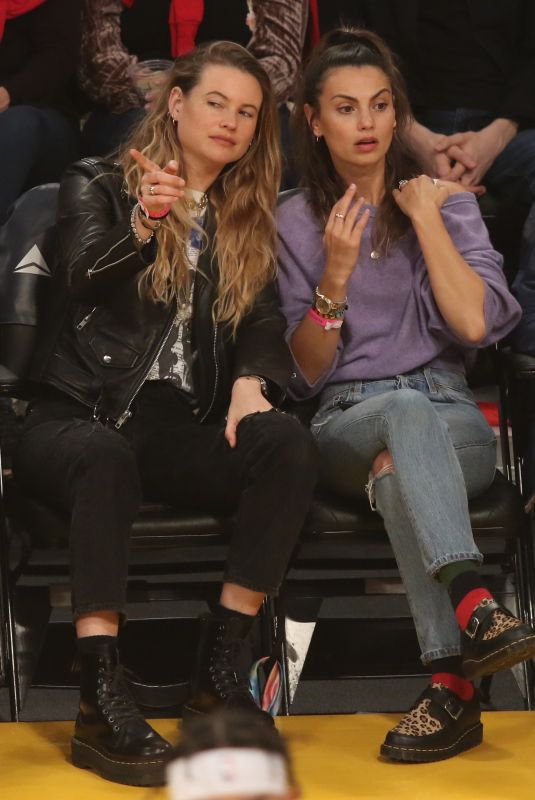 BEHATI PRINSLOO and WHITNEY HARTLEY WAGNER at LA Lakers vd Denver Nuggets Game 12/22/2019