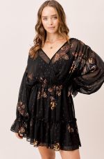 CAROLINA SANCHEZ for Lovestich Wwinter 2019/2020
