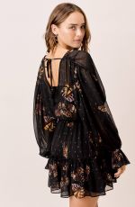 CAROLINA SANCHEZ for Lovestich Wwinter 2019/2020