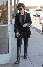 CHRIS JENNER Shopping at Aldik Home in Los Angeles 12/14/2019
