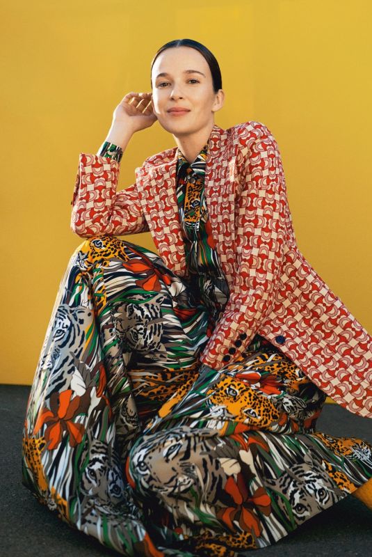 CLAIRE VAN DER BOOM for Vogue Magazine, Australia August 2019