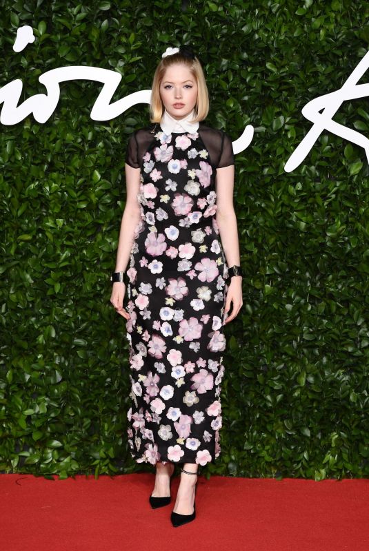 ELLIE BAMBER at Fashion Awards 2019 in London 12/02/2019