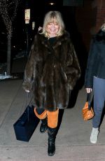 GOLDIE HAWN Out and About in Aspen 12/19/2019