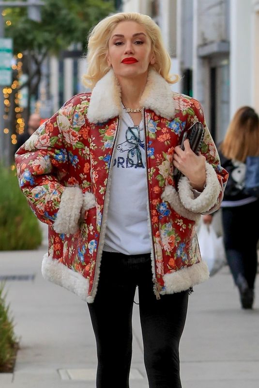 GWEN STEFANI Out Shopping in Beverly Hills 12/23/2019