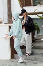 HAILEY and Justin BIEBER Out for Lunch in Los Angeles 11/30/2019