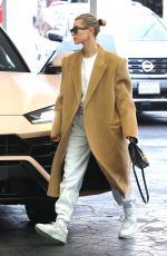 HAILEY BIEBER Arrives at Doctor
