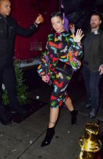 HALSEY Arrives at Taylor Swift