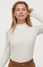 HANA JIRICKOVA for H&M, December 2019