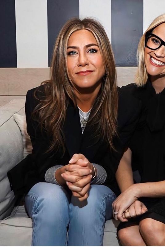 JENNIFER ANISTON and REESE WITHERSPOON - Instagram Photo 12/09/2019