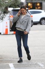 JENNIFER GARNER Arrives at Brentwood Country Mart 12/02/2019