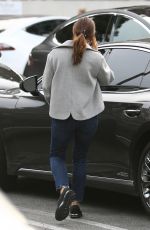 JENNIFER GARNER Arrives at Brentwood Country Mart 12/02/2019