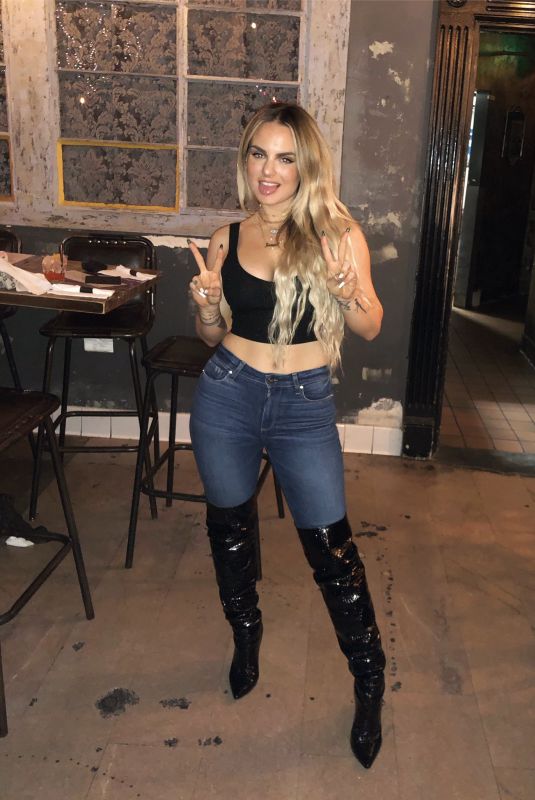 JOJO LEVESQUE at The Little Easy Bar in Los Angeles 12/16/2019