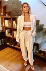 JULIANNE HOUGH - Instagram Photos 12/17/2019