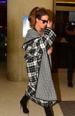 KATE BECKINSALE Arrives at LAX Airport in Los Angeles 12/03/2019