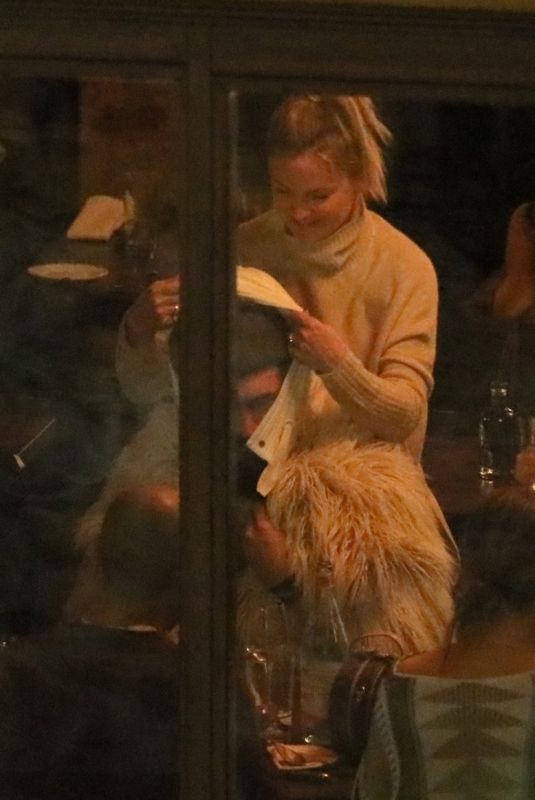 KATE HUDSON Out for Dinner in Aspen 12/26/2019