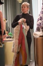 KATE HUDSON Out Shopping in Aspen 12/23/2019