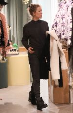KATE HUDSON Out Shopping in Aspen 12/23/2019