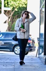 KATHERINE SCHWARZENEGGER Heading to a Spa in Los Angeles 12/08/2019