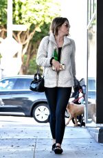 KATHERINE SCHWARZENEGGER Heading to a Spa in Los Angeles 12/08/2019