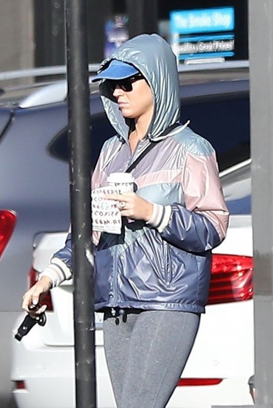 KATY PERRY at a Starbucks in Hollywood 12/10/2019