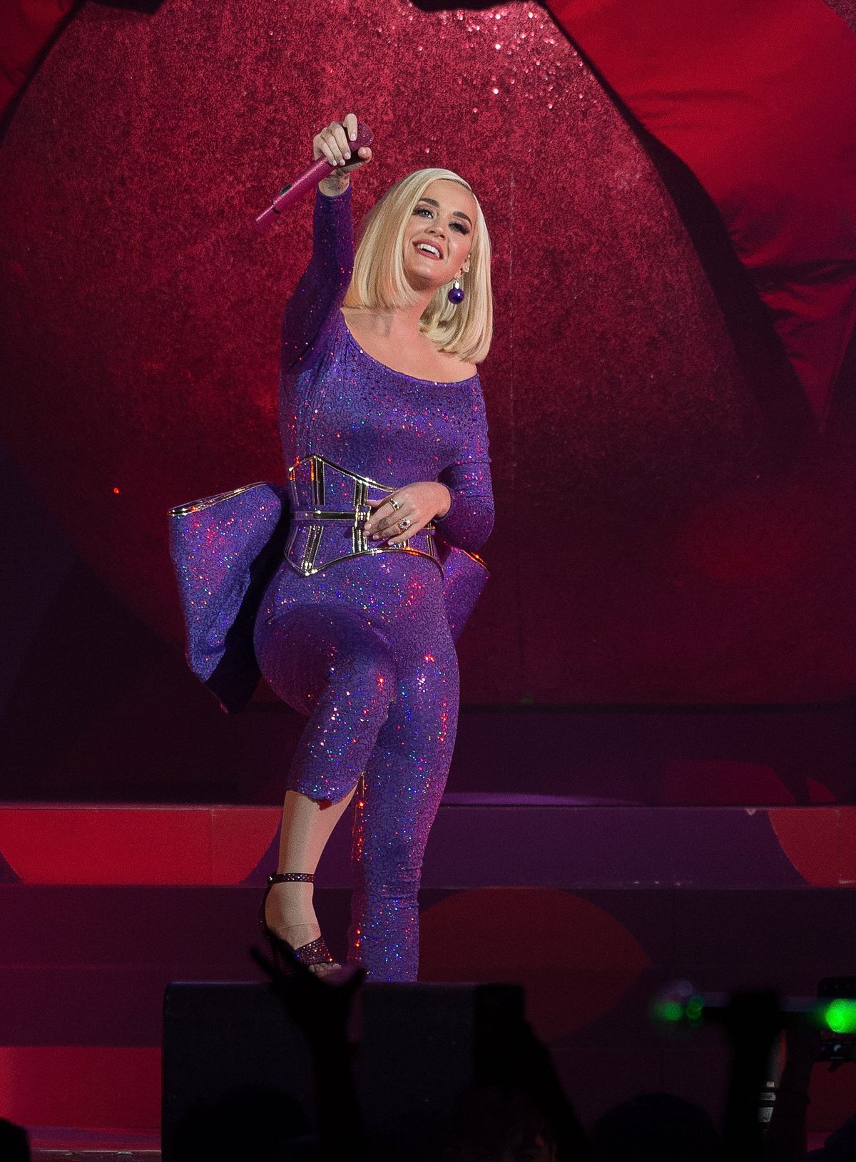 KATY PERRY at B96 Jingle Bash at Allstate Arena in Chicago 12/07/2019 ...