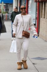 KELLY ROWLAND Out and About in Los Angeles 12/29/2019