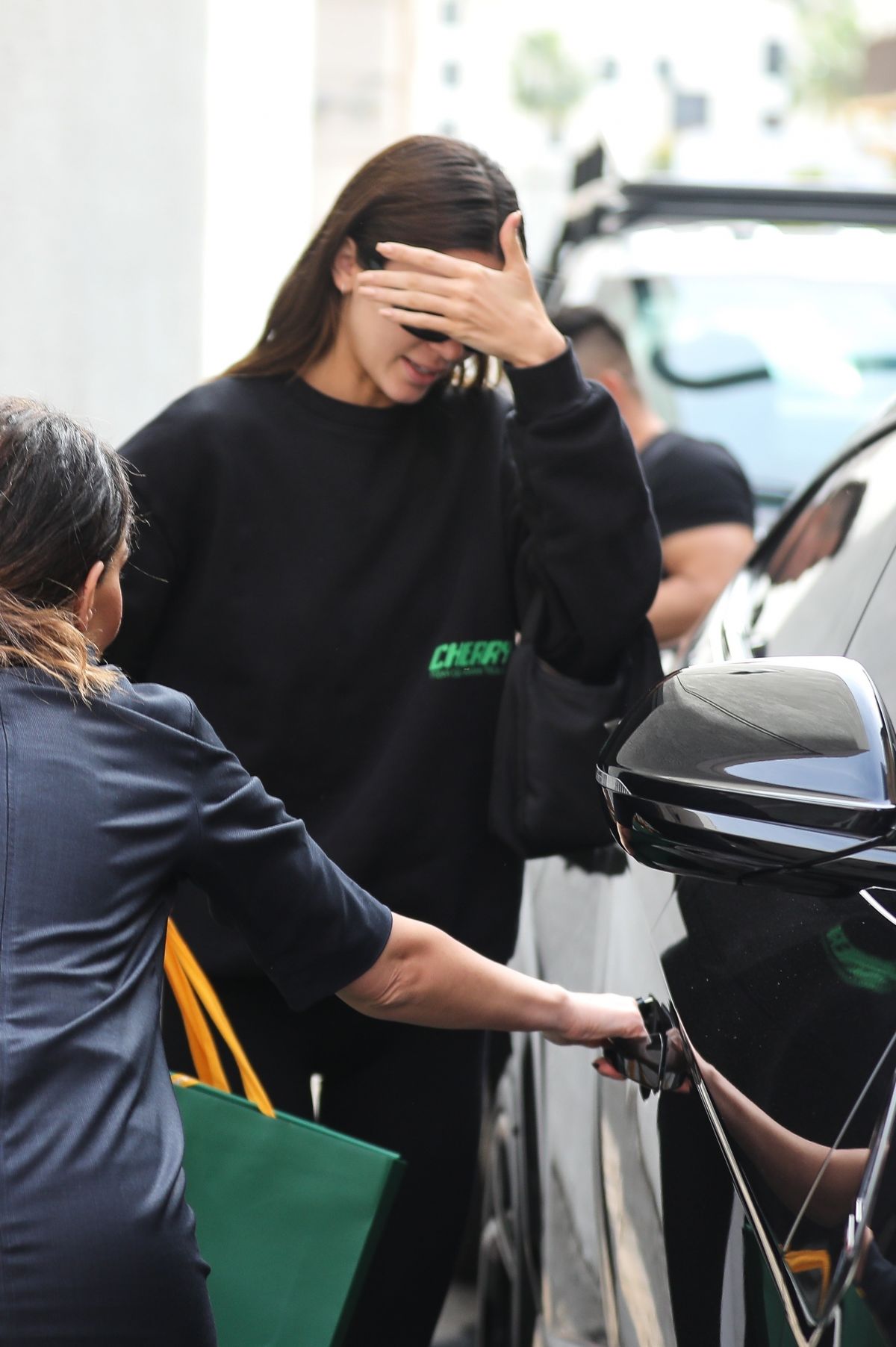 KENDALL JENNER Shopping at Goyard in Beverly Hills 12/10/2019 – HawtCelebs