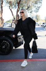 KHLOE KARDASHIAN Out for Lunch at La Plata in Agoura Hills 12/10/2019