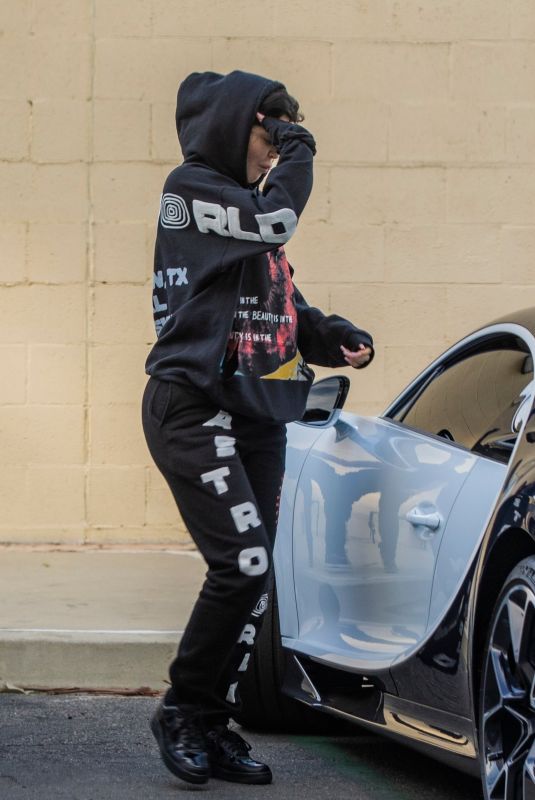 KYLIE JENNER Drive Her Bugatti Chiron in Calabasas 12/17/2019