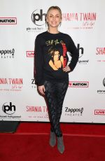 LALA KENT at Shania Twain Let