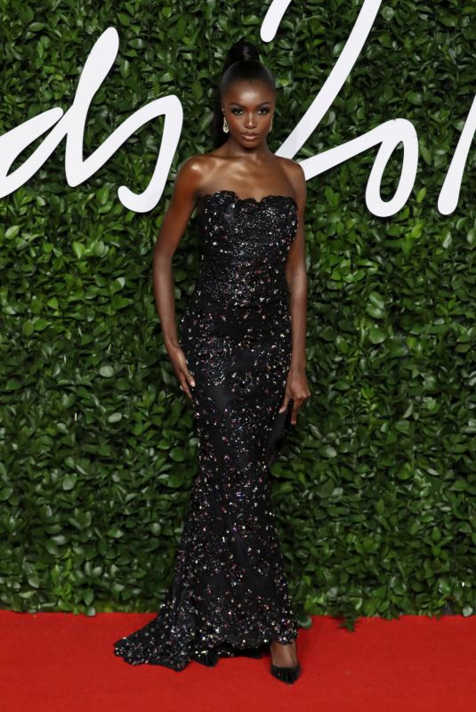 LEOMIE ANDERSON at Fashion Awards 2019 in London 12/02/2019