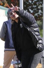 LISA RINNA Shopping for Christmas Tree in Los Angeles 12/16/2019