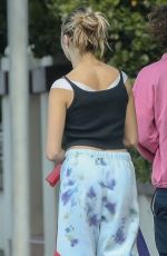 MADDIE ZIEGLER Leaves Physiotherapist in Sydney 12/15/2019