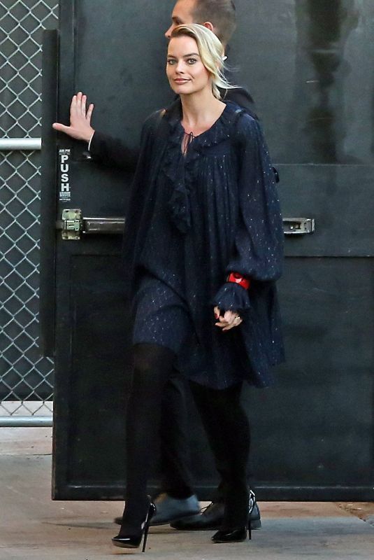 MARGOT ROBBIE Arrives at Jimmy Kimmel Live! in Hollywood 12/19/2019