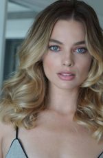 MARGOT ROBBIE at a Photoshoot, 2019