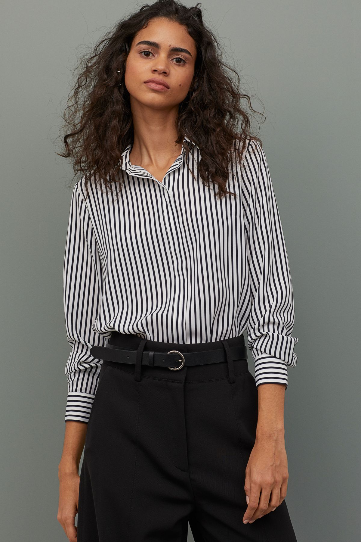 MARIANA SANTANA for H&M, December 2019 – HawtCelebs