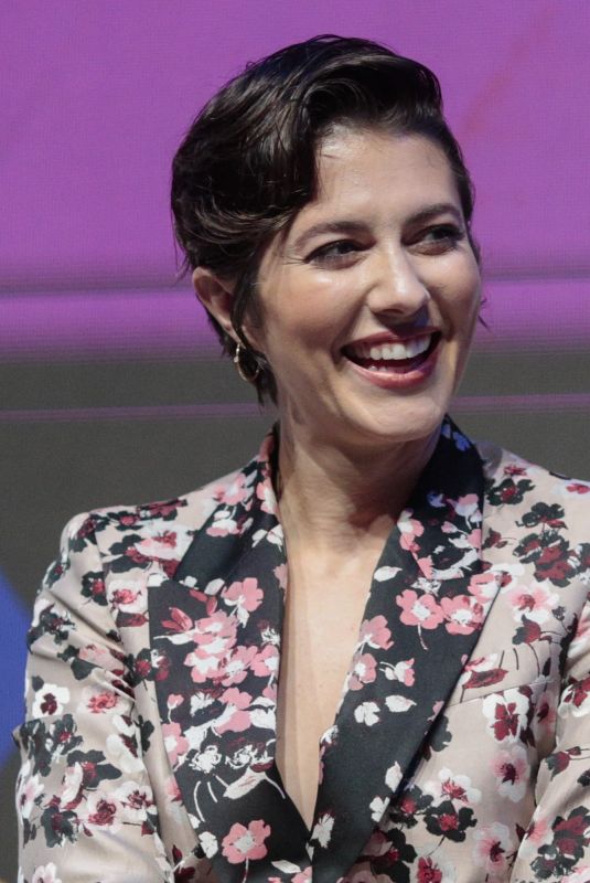 MARY ELIZABETH WINSTEAD at Wonder Woman 1984 Photocall at CCXP2019 in Sao Paulo 12/08/2019